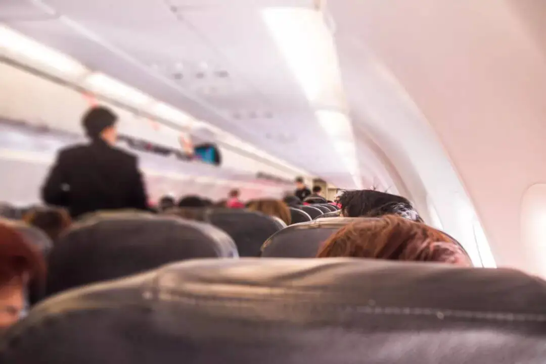 Lifehacks for those who often fly by plane