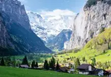 The Swiss Alps: A Guide to Mountains, Skiing and Summer The magical world of the Swiss Alps: Revelations of nature and adventure