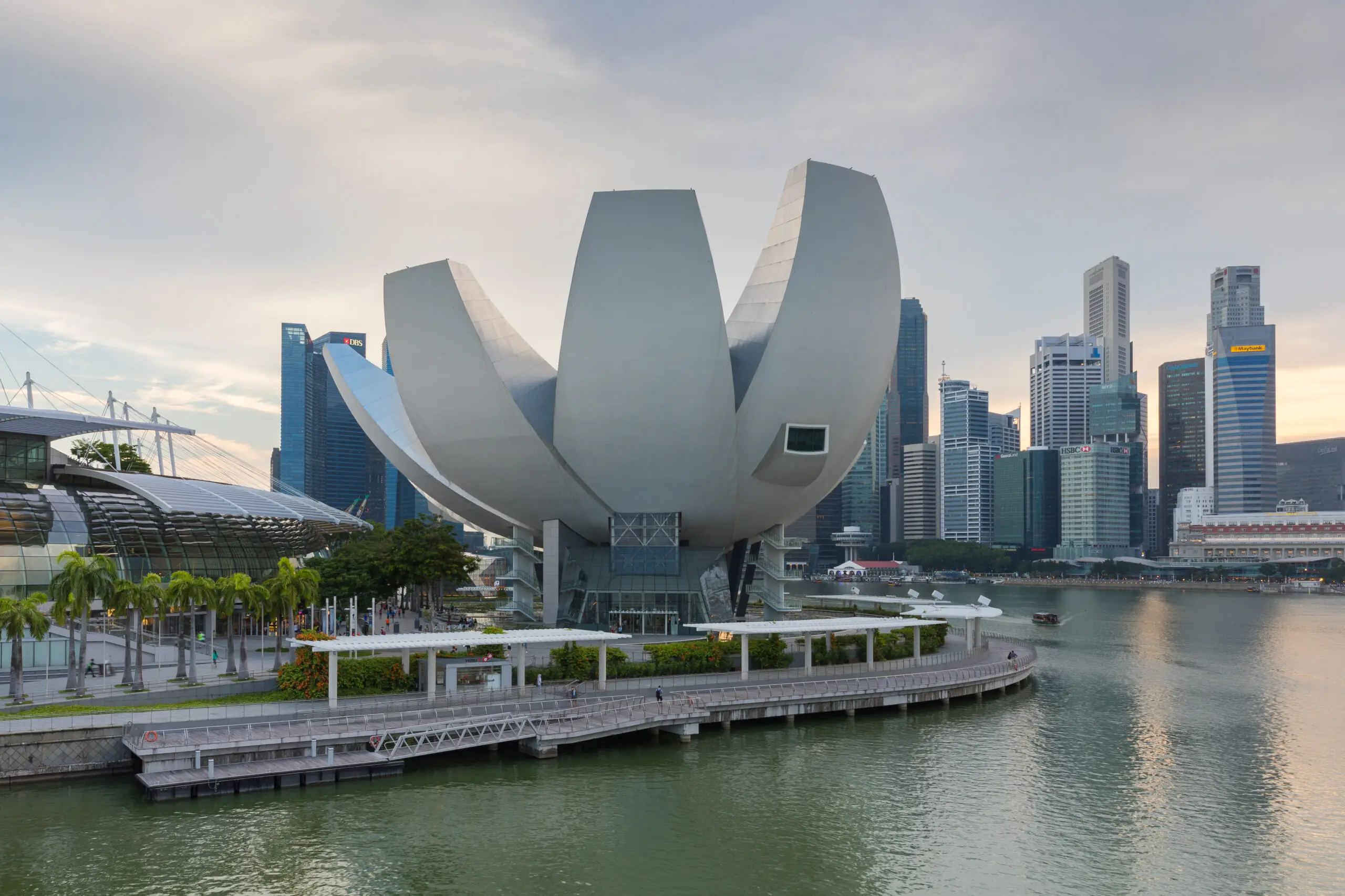 The Singapore skyline and Marina Bay at dusk